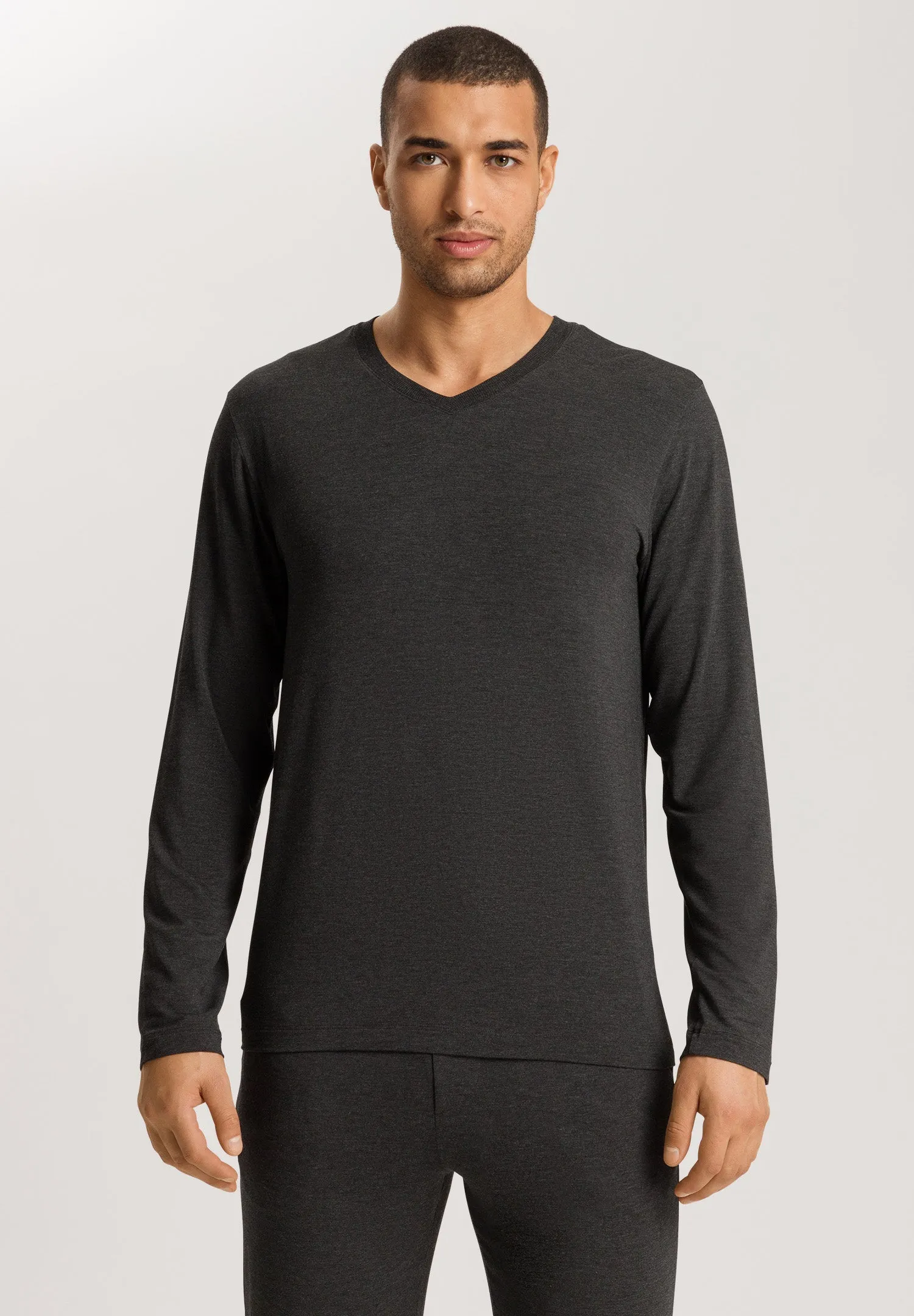 Casuals V-Neck Top | Caviar 75036-996