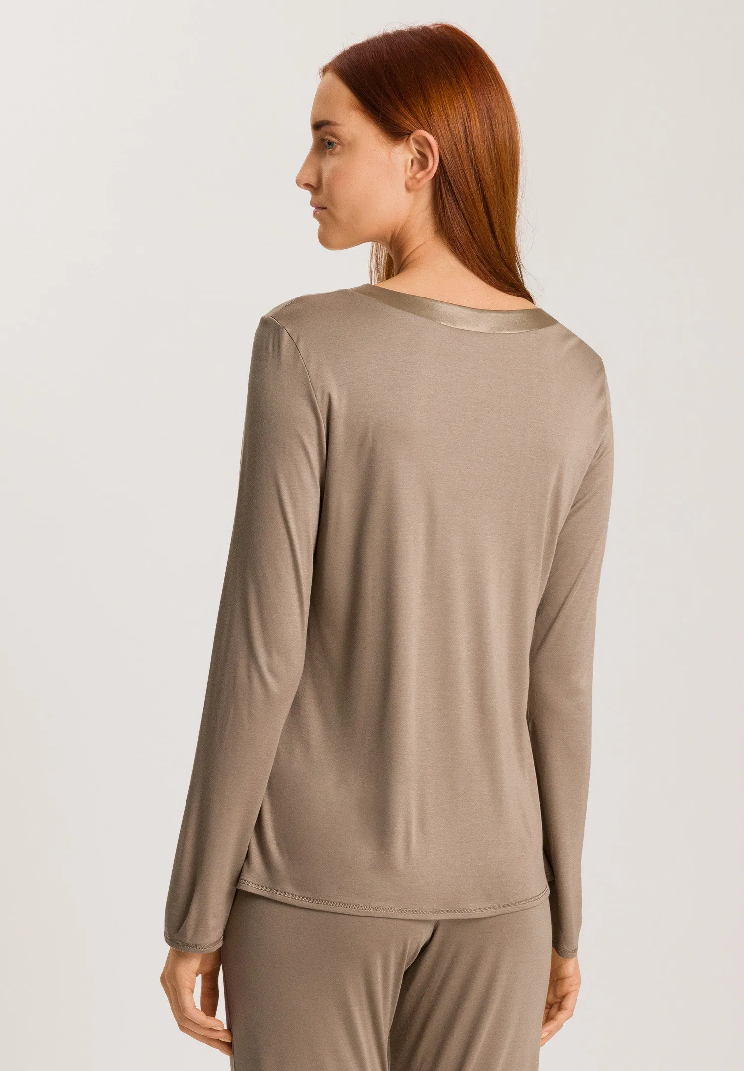 Grand Central Silk Trim Relaxed Top | Taupe 77381-2847