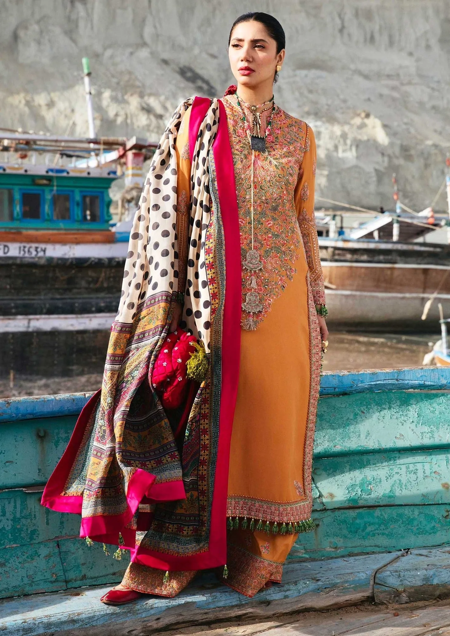 Hussain Rehar Rahgoli Luxury Lawn Collection 2022 – Watarr