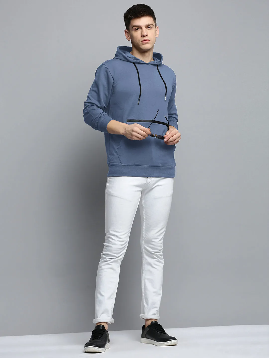 Men Blue Solid Casual Hoodie