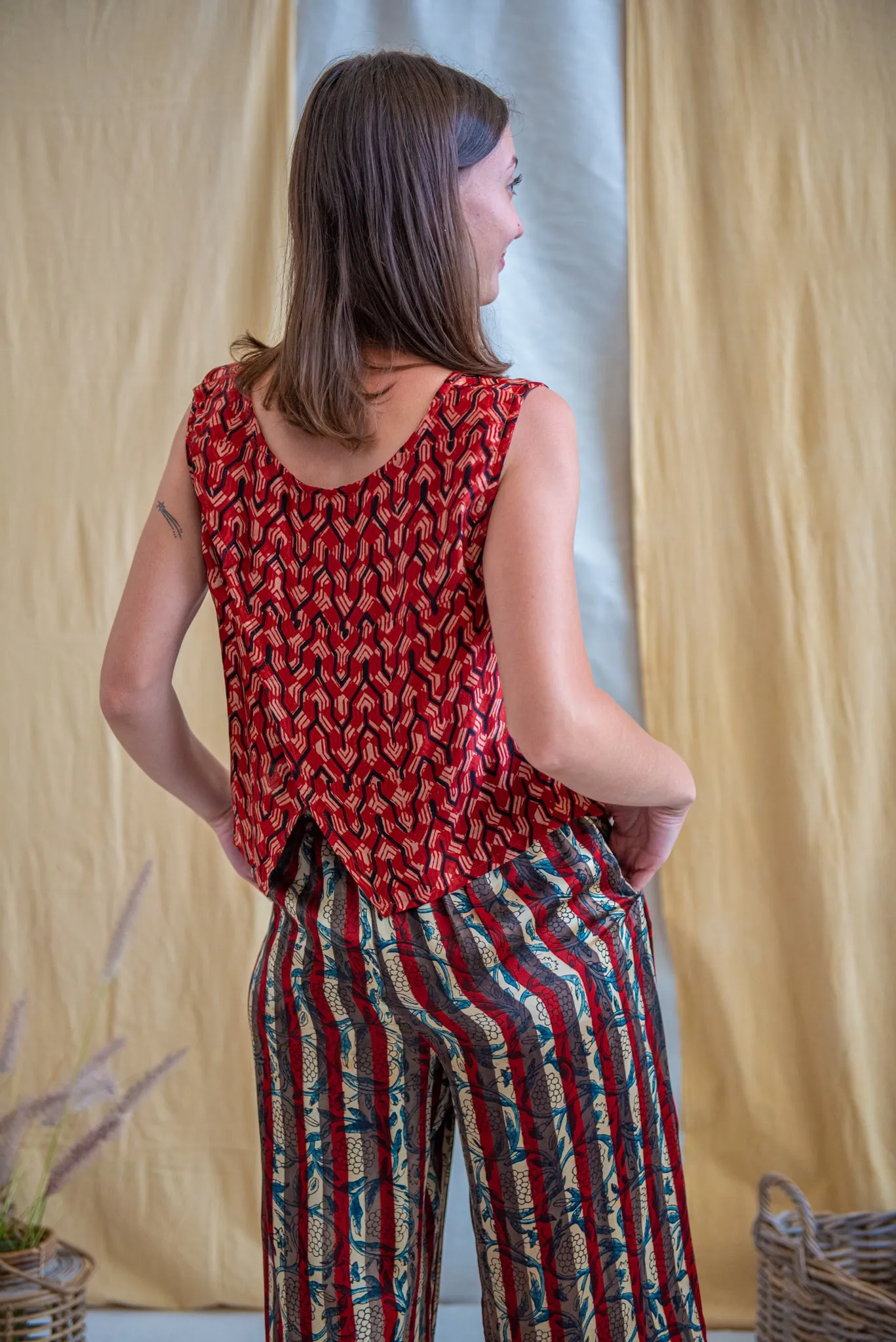 Shell Top Red