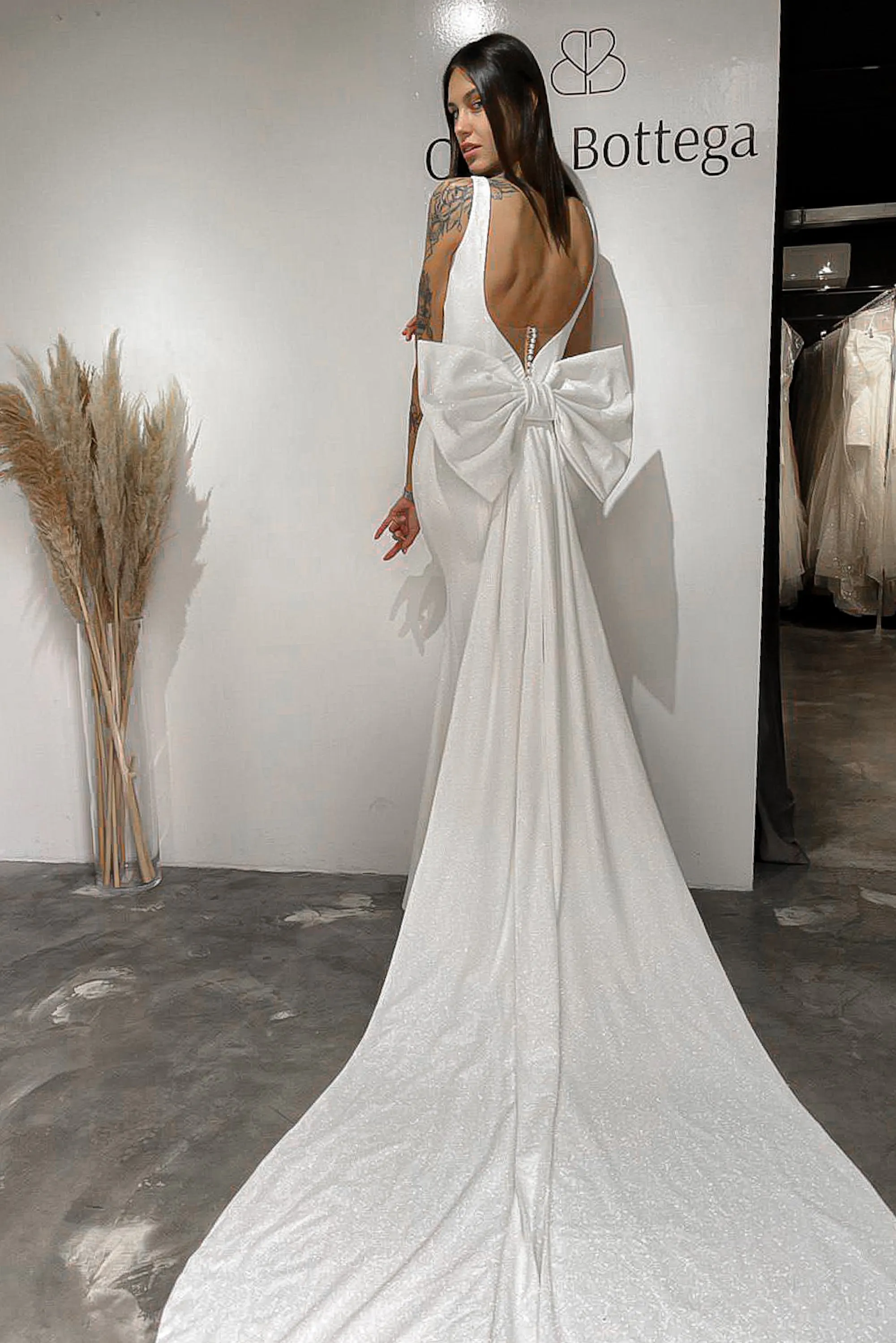 Sparkly Sheath Wedding Dress Eva with Detachable bow