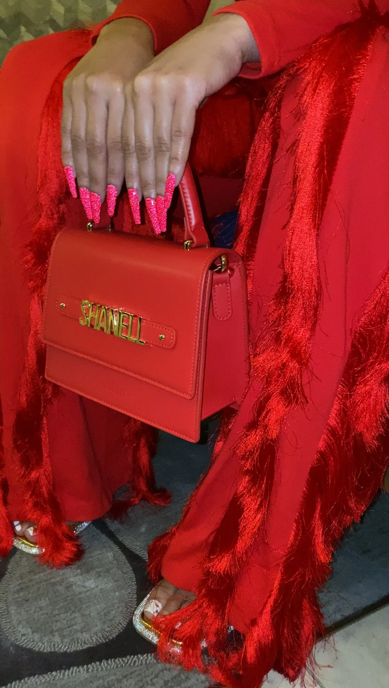 The Rich Auntie | Shimmering Red | Reflective Glitter | 20 NAILS PRESS-ON SET