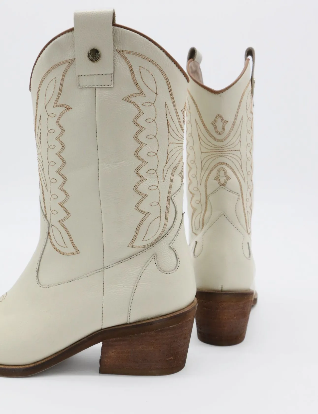 Unstoppable western cowboy boot off white leather womens shoes