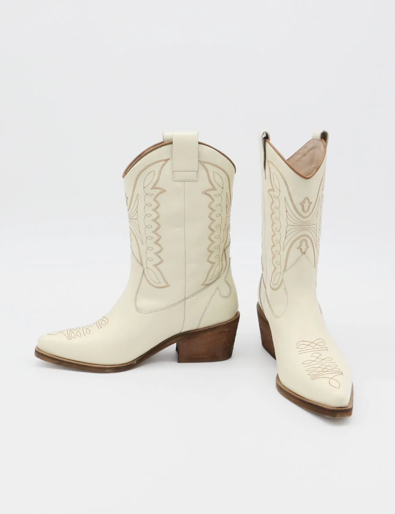 Unstoppable western cowboy boot off white leather womens shoes